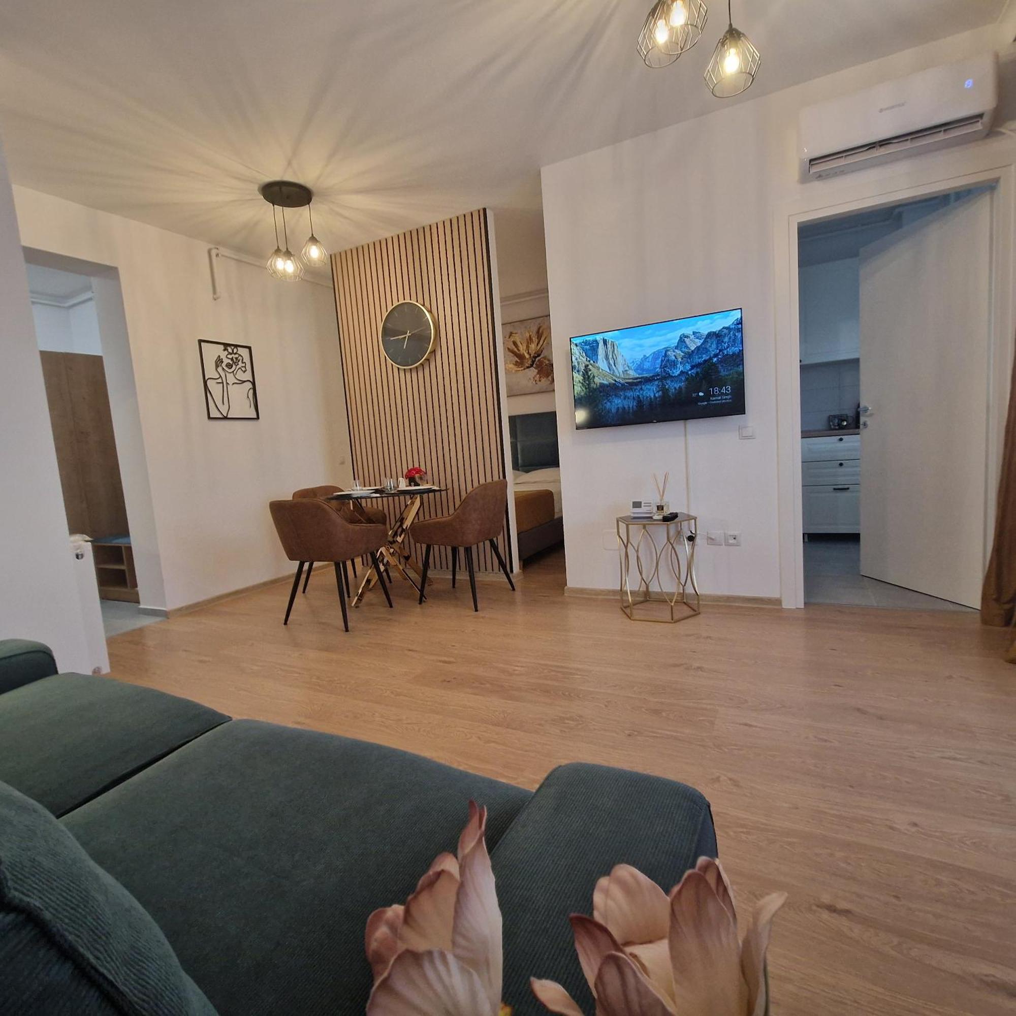 Irema Sunset View Studio Pallady Bucarest Extérieur photo